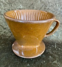 DDR Keramik Kaffeefilter, Höhe 12 cm, Ø 13 cm, Vintage