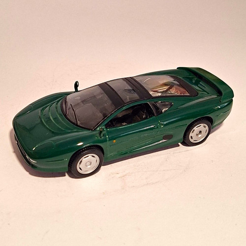 Del prado jaguar xj220 - prado,