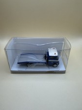 Top:  Brekina 36732 Mercedes L