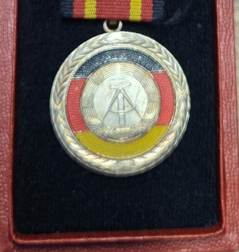 Ddr medaillen 1974 1990 - ddr, 1974-1990