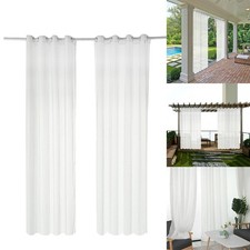 Wunderschöne vertikale Fenstergardinen in klassischer weißer Farbe heben Ihre