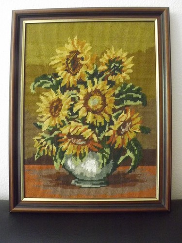 Wandteppich handgestickt