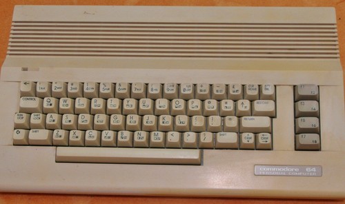 Commodore - , 64