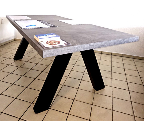 Designer tisch 1 - 2,