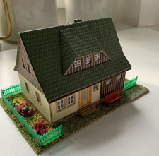 Auhagen,DDR,Serie: 2 Häuser am Wald,1/44,H0,Pappe/Kunststoff,1965,kein Zeichen