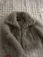 Zara Woman Pelz Fell Imitat