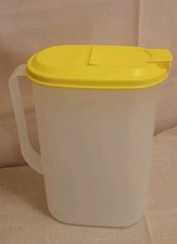 Tupperware Slim Line Kanne 2