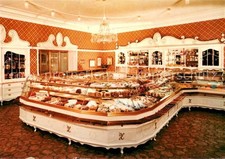 Bad Ischl Salzkammergut Konditorei Zauner Kuchentheke