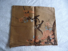 Kissenhülle aus reiner Seide 40 x 40 cm braun mit Vogelmotiv