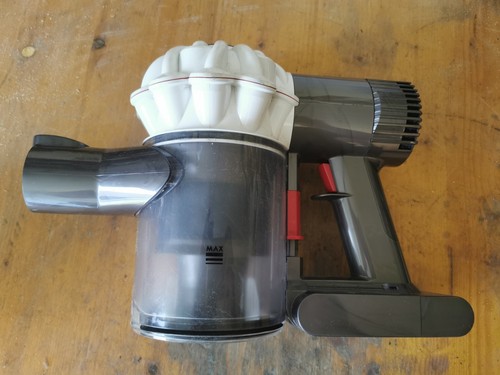Dyson staubsauger gebraucht - v6,