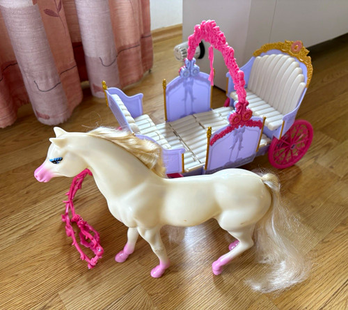 Kutsche und pferd aus - pferd,
