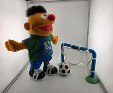 Ernie Sesamstraße Fußball