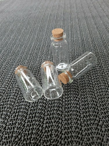 Glasröhrchen mit korkdeckel - glasröhrchen,