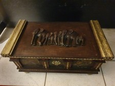 Wunderschön handgeschnitzter Elefanten-Aufbewahrungskoffer. 57 cm!