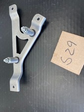 Suzuki GSX R 1000 K9 L1 L2 L3 L4  32831-47H10 Halter Gleichrichter mit Hülsen
