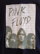 PINK FLOYD. T SHIRT. THE WALL