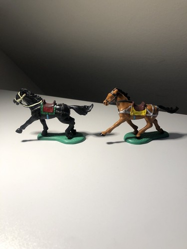 Pferd aus plastik - plastik, 2