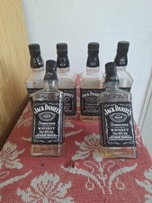 verkaufe 8 Jack Daniels