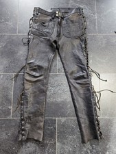 Speckige schwarze