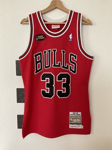 Chicago bulls jersey - chicago,