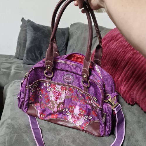 Super oilily - super, –