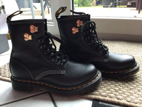 Uvp 200 martens stiefel - uvp:,