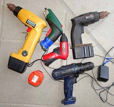 9 Teile Akkuschrauber Netzteil Schrauber Akkus DEFEKT Skil Parkside Bullcraft Ma