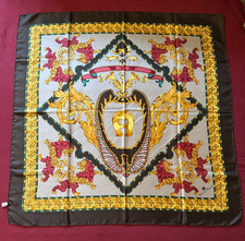 Etienne Aigner Seidentuch