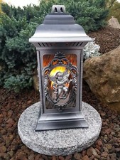 * Grablaterne mit Granitsockel