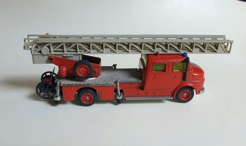Siku v261 feuerwehrdrehleiter - v261,
