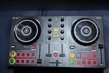 Pioneer DDJ-200 DJ Controller