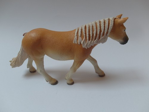Schleich 13742 haflinger stute - haflinger,