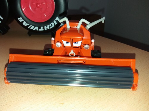 Disney pixar cars frank der - disney,