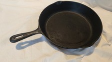 26cm  Gusseisen Pfanne  Bräter Eisenpfanne Gusstopf Grillpfanne Guss alt Vintage