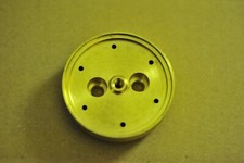 Neue Duschplatte aus Messing