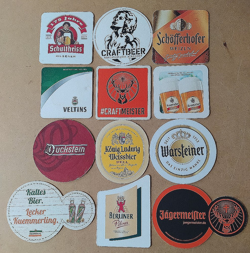 Verschiedene bierdeckel - 12,