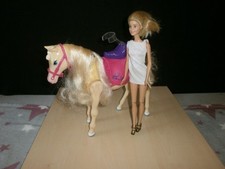 Barbie Pferd Tawny mit Barbie