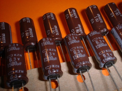 Elko 1500µf 3v 105 - 5x,