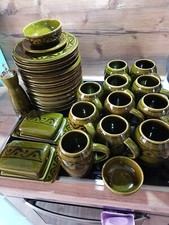 Ulmer Keramik  12 Personen Teller Becher Butterglocke Tortenplatte