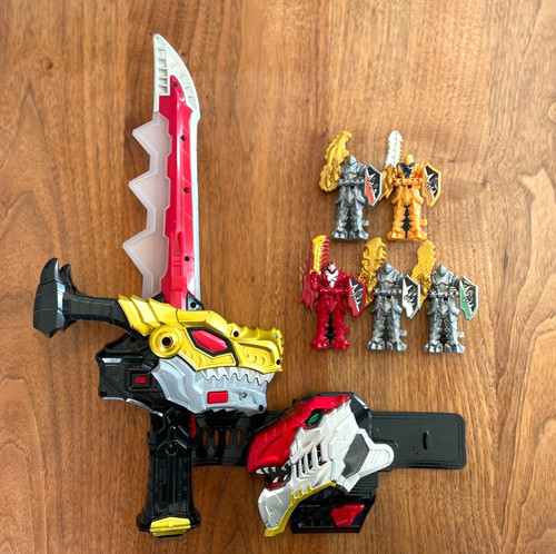 Power rangers dino fury - rangers,