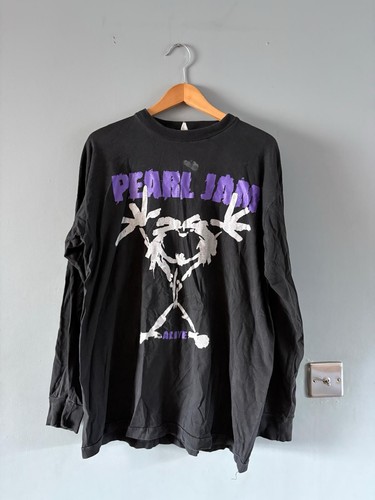 Rare vintage 1992 pearl - rare,