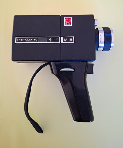 Kodak instamatic m18 - instamatic, super
