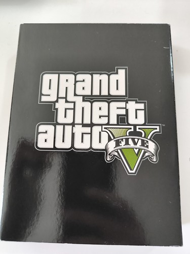 Grand theft auto - 🎮,