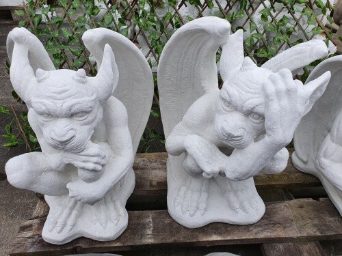 Gartenfigur torwächter - gartenfigur,