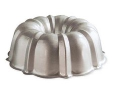 Nordic Ware Treat™ 12 Cup