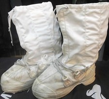 Canadian army mukluks - mukluks,