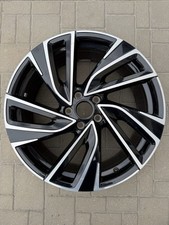 19" VW Golf R 8 5H0601025R