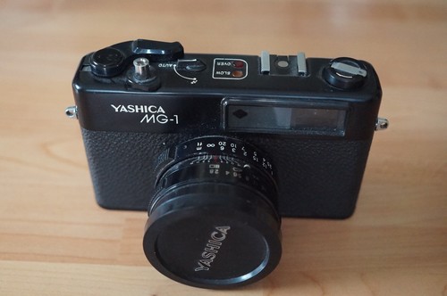 Yashica black edition - yashica,