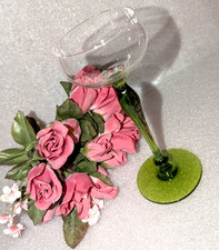 Zartes Wein-Glas dünner