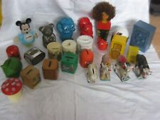 Konvolut 25 alte Spardosen Kunststoff, Metall, Holz Märchen, Keramik, Audi, Safe